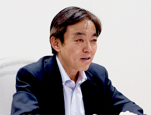 橘川 文男 氏